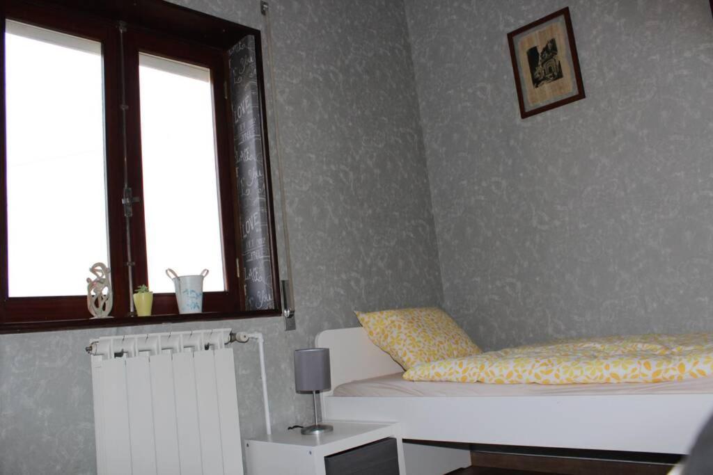 Villa House With Pool And Garden In Esmoriz Near Porto Esterno foto
